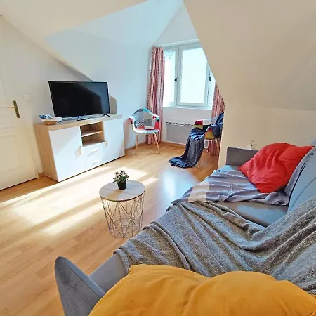 L'Esquiros, Studio, Centre Luchon, Casier A Skis, Wifi, Ascenseur, 3 Personnes Bagneres-de-Luchon Exterior photo