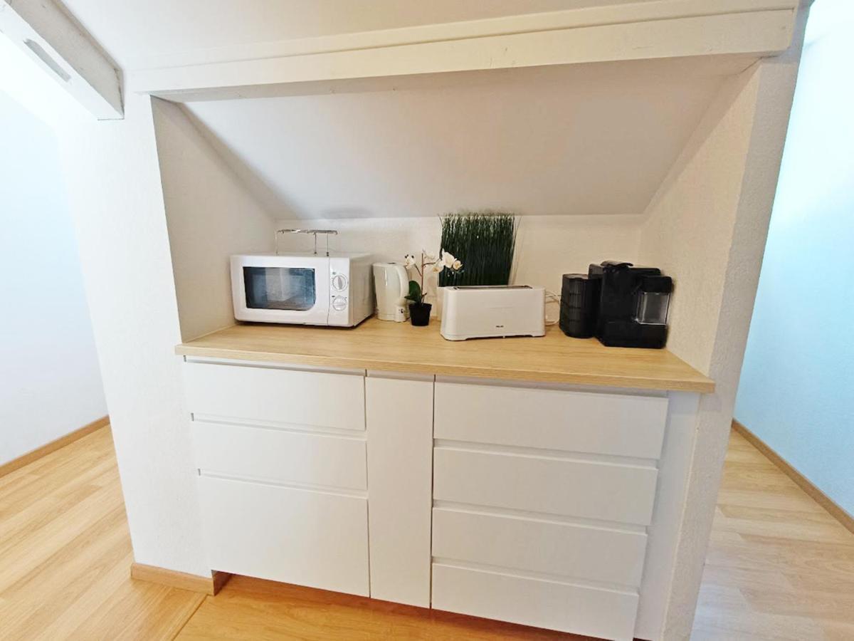 Apartment L'esquiros, Studio, Centre Luchon, Casier A Skis, Wifi, Ascenseur, 3 Personnes *