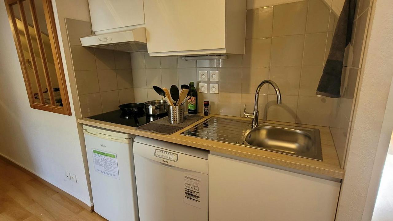 L'esquiros, Studio, Centre Luchon, Casier A Skis, Wifi, Ascenseur, 3 Personnes * Bagneres-de-Luchon